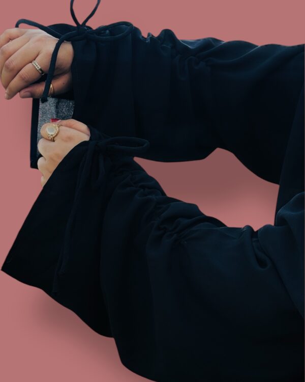 Black Bow Abaya - Image 3