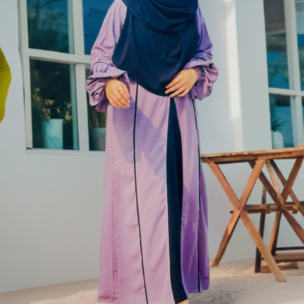 Royal Dual-Tone Abaya - Image 9